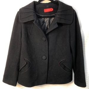 Size XL Wool blend short coat 69.7%Wool